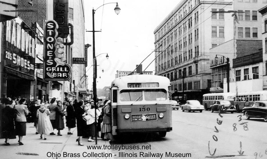 usa_m_akr_brill_150_mainuniversity_irm_ss_005.jpg