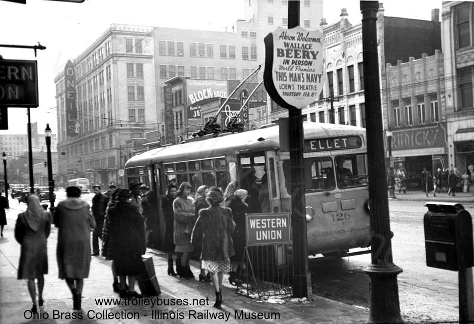 usa_m_akr_twin_126_mainuniversity_irm_ss_011.jpg