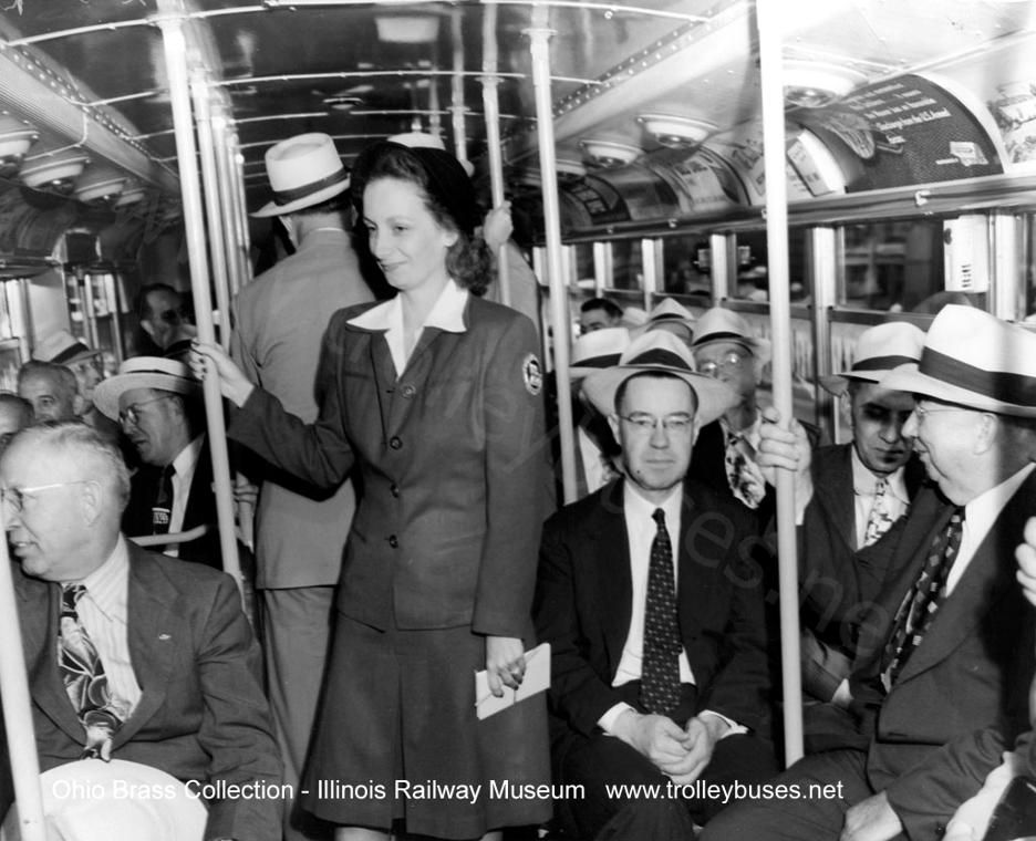 usa_m_atl_misc_ps_1234_trolleybusfirstacinterior_irm_ss_002.jpg