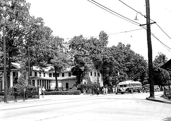 usa_m_atl_twin_01_fortmcpherson_1930s_bv.jpg