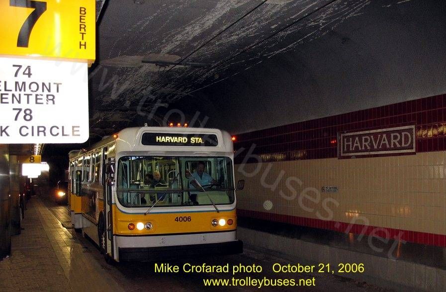 usa_m_bos_bsra2006_flyer_4006_harvsqstanorthbound_20061021_02_mcro.jpg