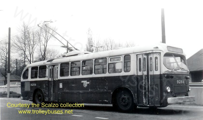 usa_m_chi_brill_9264_rt72northnarragansett_19681111_ss.jpg