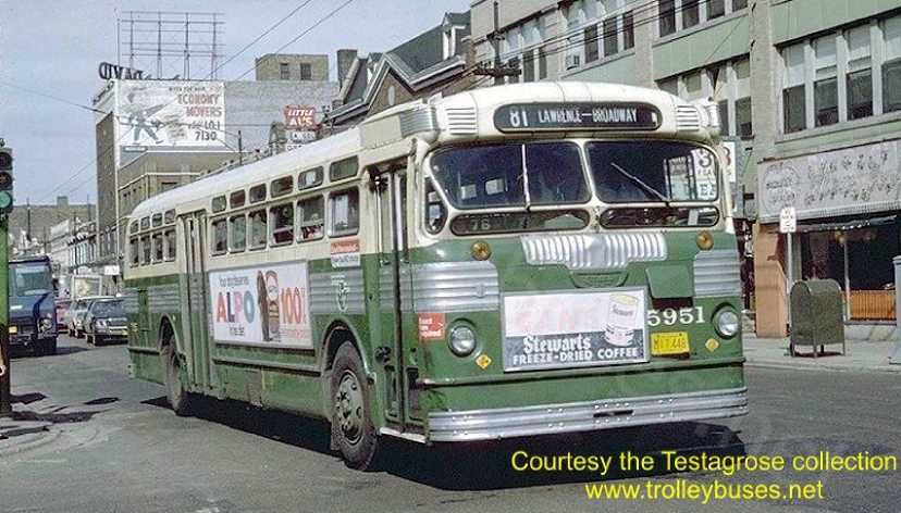 usa_m_chi_dsl_flx_5951_rt81lawrencekedzie_19700820_jt.jpg