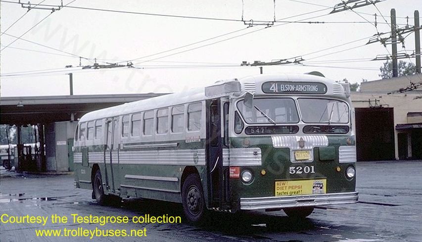 usa_m_chi_dsl_twin_5201_forestglendepot_19700819_jt.jpg