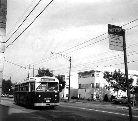 usa_m_chi_mh_9728_rt81lawrenceave_in6869_rh.jpg