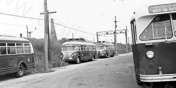 usa_m_chi_misc_oldsleetcutters_cicerocarhouse.jpg