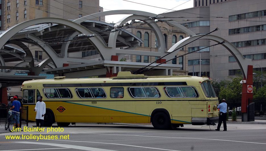 usa_m_day_bbc110fantrip_188_ddhub_20100522_jbaint.jpg