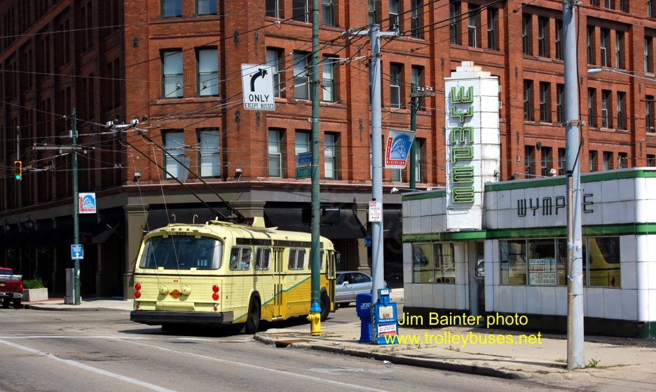 usa_m_day_bbc110fantrip_232_thirdwaynewympee_20100523_jbaint.jpg