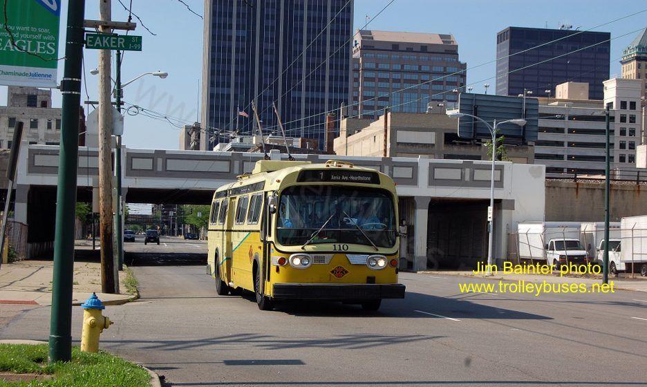 usa_m_day_bbc110fantrip_244_ludloweaker_20100523_jbaint.jpg