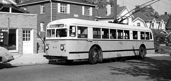 usa_m_day_brill_pr44_ridgemain_1958_bvolkmer.jpg