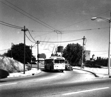 usa_m_day_mh_05_rt5riverviewsalem_rhkj.jpg