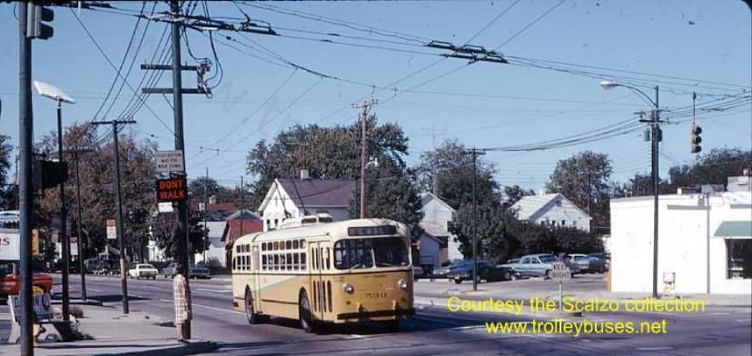 usa_m_day_mh_530_rt7wyomingwayne_19711007_ss.jpg