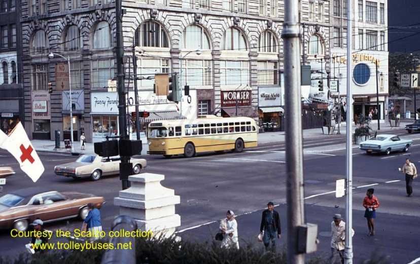usa_m_day_mh_615_rt5mainthird_19711007_ss.jpg