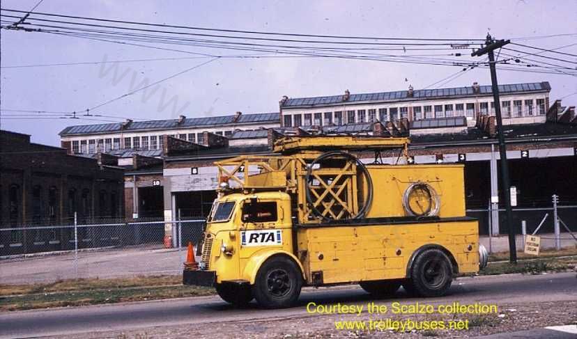 usa_m_day_misc_linetruck42_homewestern_197310_ss.jpg