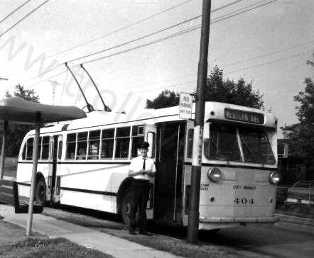 usa_m_day_ps_ct404_01_rt2shedborneburkhardt_rhkj.jpg