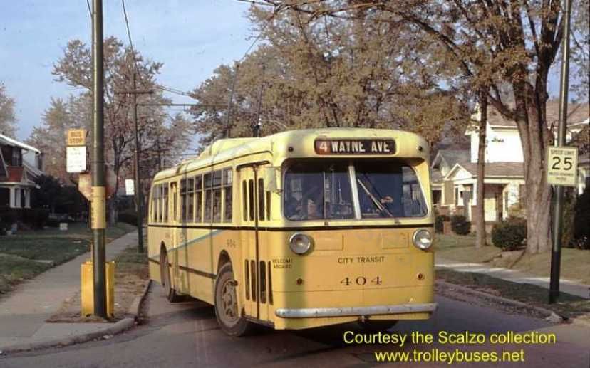 usa_m_day_ps_ct404_oakridgewestwood_19710119_ss.jpg