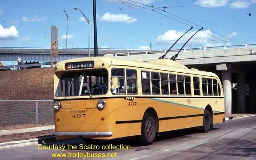 usa_m_day_ps_ct437_xeniaparrot_19711007_ss.jpg