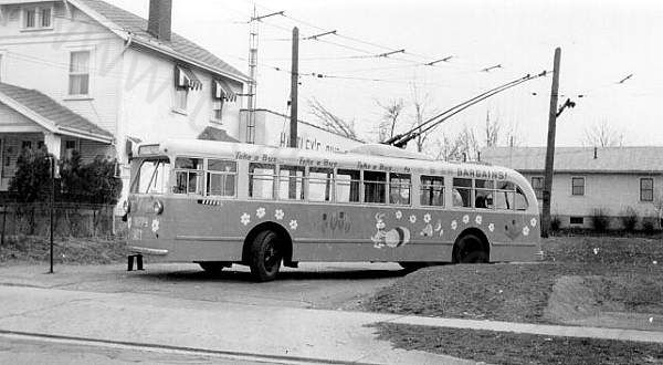 usa_m_day_ps_ct441_easterbus_waynefauver_1963.jpg