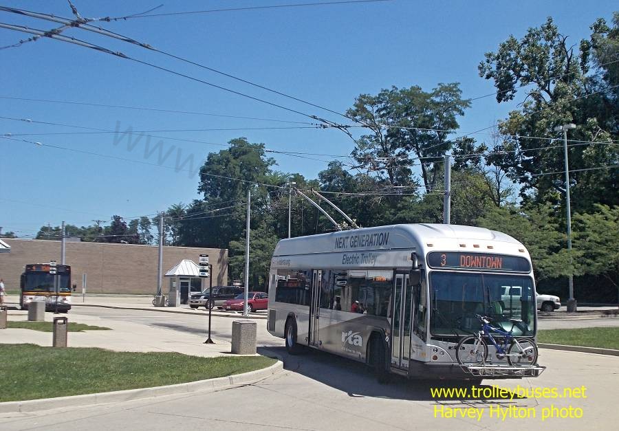 usa_m_day_vossloh_1404_rt3eastownhub_20150807_1148_hh.jpg