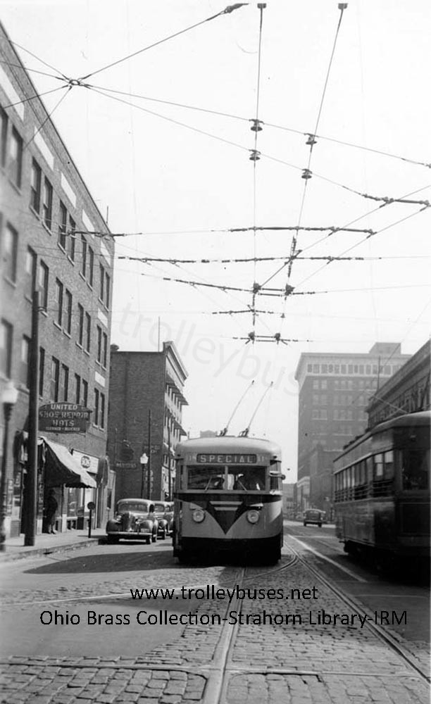 usa_m_dsm_brill_118_ninthgrandnb_1938_irm_ss.jpg