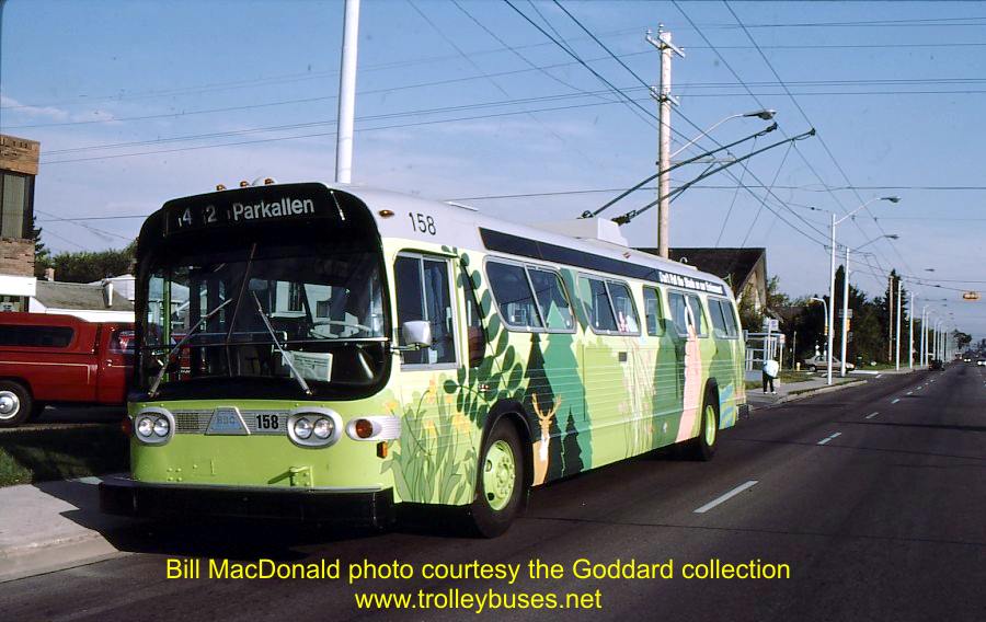 can_m_edm_bbc_158_199012_bmcdag.jpg