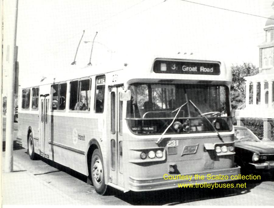can_m_edm_flyer_213_97st108ave_1980_ss.jpg