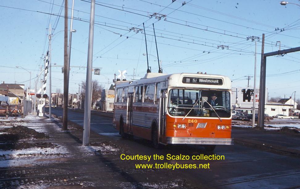 can_m_edm_flyer_240_crossingthelrv_198409_ss.jpg