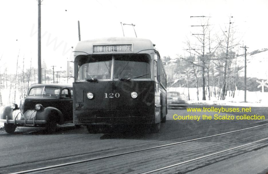 can_m_edm_ps_120_1945_ss.jpg