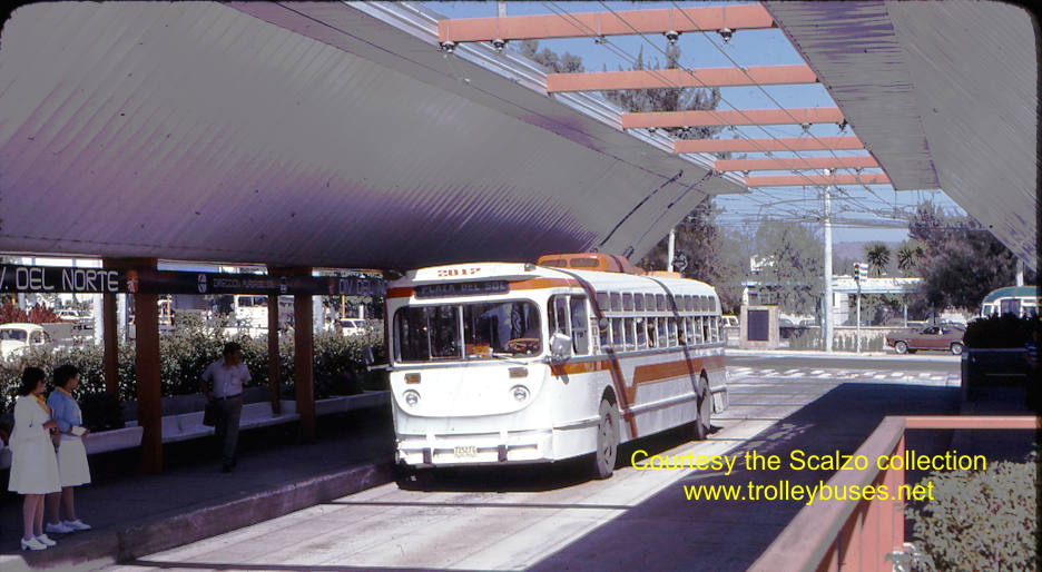 mex_m_gdl_mh_2017_divdelnorteestacion_19771122_ss.jpg