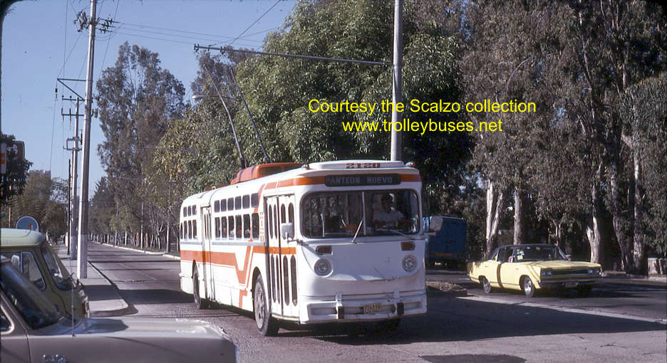 mex_m_gdl_mh_2120_mateosplazadelsol_19771122_ss.jpg