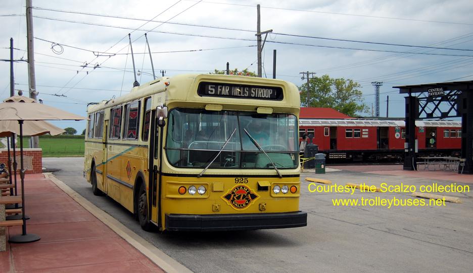 usa_m_irm_flyer_925_ebcentraldiner_20110903_ss_dsc_1620_01.jpg