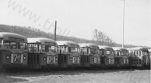 usa_m_jst_brill_01_lineuplastday_19671111_bv.jpg