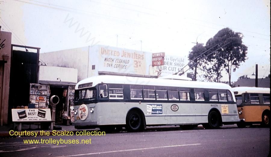 usa_m_lax_brill_8029_1960s_ss.jpg