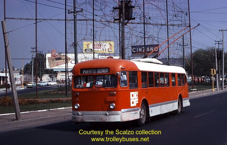mex_m_mex_brill_3928_puertoaereonorte33_19721130_ss.jpg