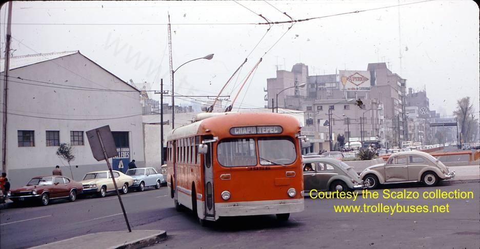 mex_m_mex_brill_3956_chapultepecmetrostation_19721122_ss.jpg