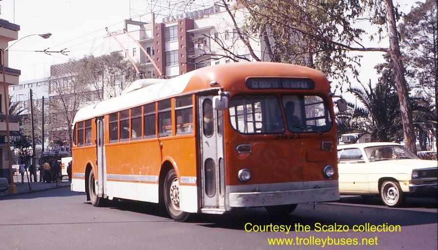 mex_m_mex_brill_3971_universidadmaltrata_19731121_ss.jpg