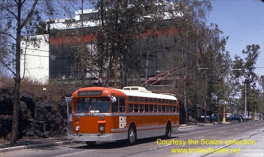 mex_m_mex_mh_3612_universidadinsurgentes_19730529_ss.jpg