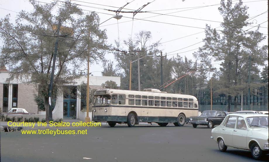 mex_m_mex_mh_3740_universidadquevedo_19721125_ss.jpg