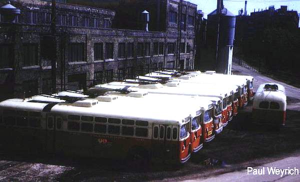 usa_m_mke_mh_07_atstation_pw.jpg