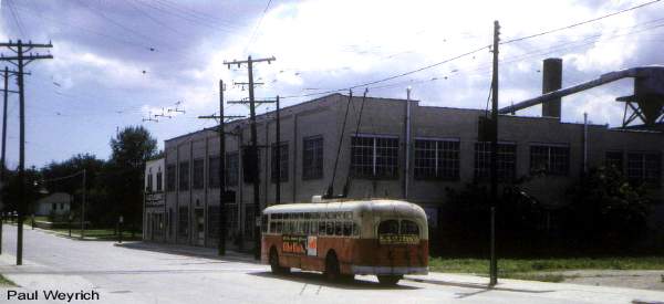 usa_m_mke_mh_08_pw.jpg