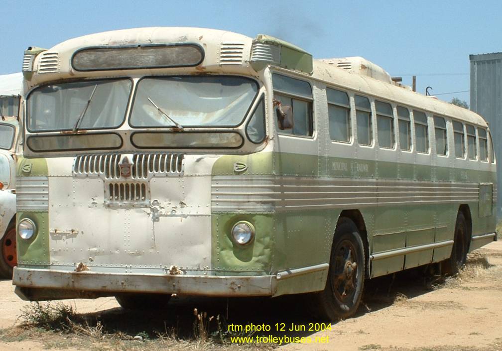 usa_m_museums_oerm_twin_614_frontleft34_20040612_rtm.jpg