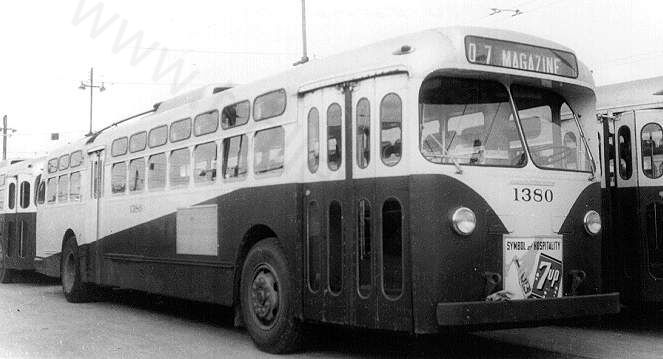 usa_m_nor_mh_1380_magazinestcarhouse_1960s_bv.jpg