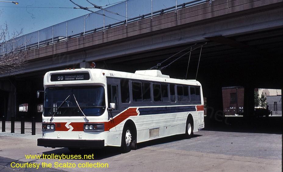 usa_m_phl_amg_814_frontst_19900428_ss.jpg