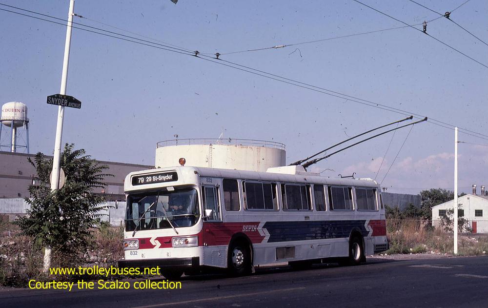 usa_m_phl_amg_832_snyderwater_19830809_ss.jpg