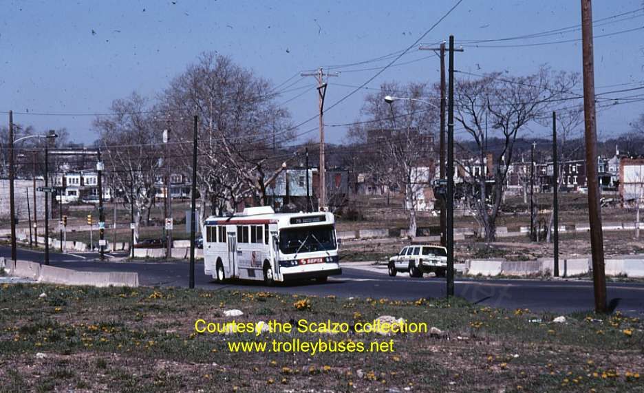 usa_m_phl_amg_858_20020410_ss.jpg