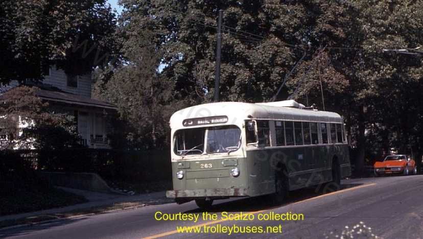 usa_m_phl_brill_263_castorgillingham_19711012_ss.jpg