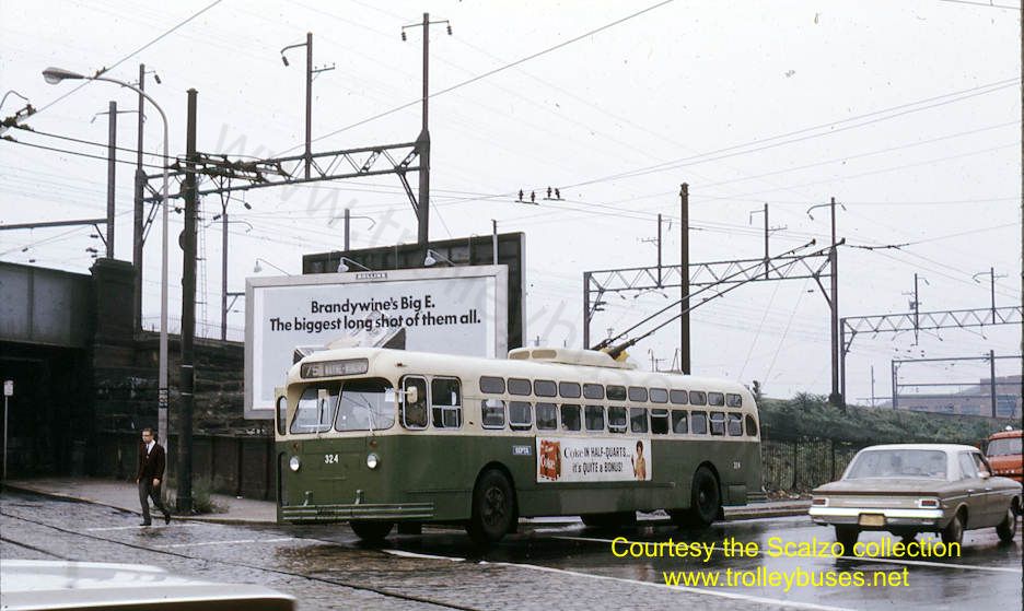 usa_m_phl_mh_324_waynejunction_196908_ss.jpg