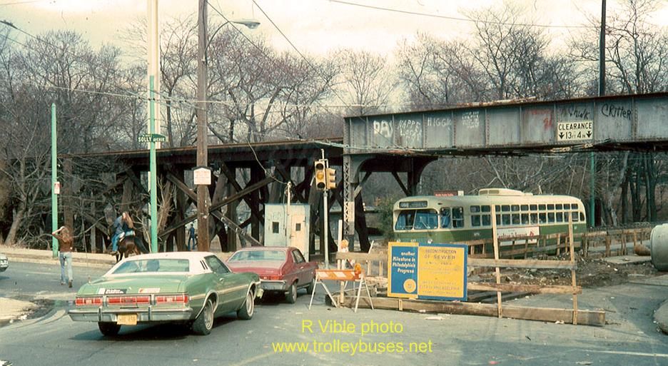 usa_m_phl_mh_327_frankfordsolly_rvible.jpg