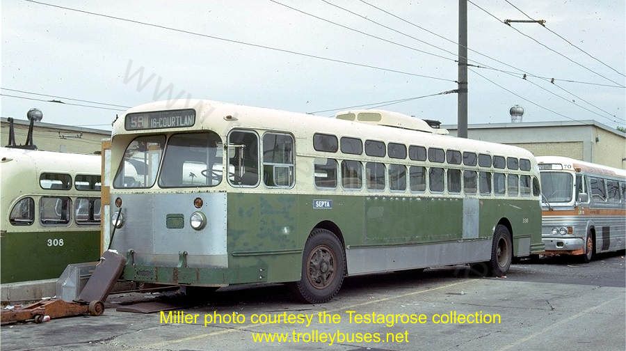 usa_m_phl_mh_330_197507_emjt.jpg