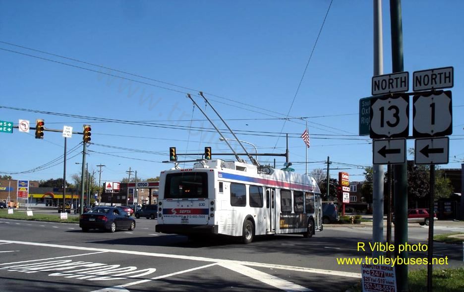 usa_m_phl_newflyer_830_oxfordroosevelt_20101002_rv.jpg